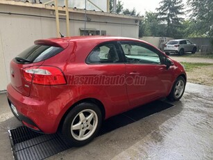 KIA RIO 1.4 CRDi EX