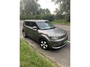 KIA SOUL EV CVT