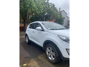 KIA SPORTAGE 1.7 CRDi EX SLS