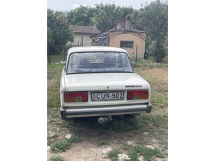 LADA 2105