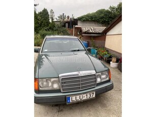 MERCEDES-BENZ 250 D