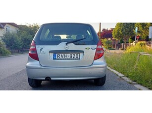 MERCEDES-BENZ A 180 CDI Elegance Autotronic