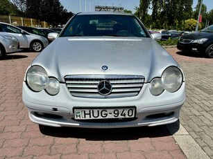 MERCEDES-BENZ C-OSZTÁLY C 180 Sportcoupe (Automata) 2db gyári kulcs!