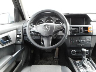 MERCEDES-BENZ GLK 220 CDI BlueEFFICIENCY 4Matic (Automata)