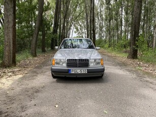 MERCEDES-BENZ W 124 280 E