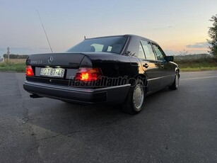 MERCEDES-BENZ W 124 300E 24V