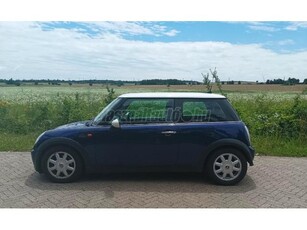 MINI COOPER 1.6