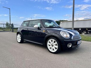 MINI COOPER R56 1.6 120 Le