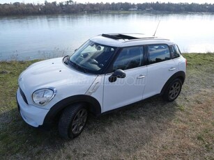 MINI COUNTRYMAN One1.6 panoráma tető