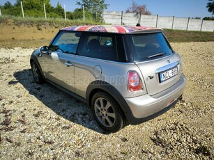 MINI MINI COOPER Cabrio 1.6