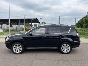 MITSUBISHI OUTLANDER 2.2 D Intense Plus 4WD AUTOMATA!!! 7FŐS!!! FÉLBŐR!!!