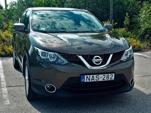 NISSAN QASHQAI 1.2 DIG-T Tekna