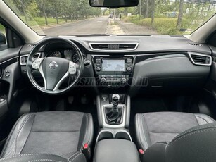 NISSAN QASHQAI 1.2 DIG-T Tekna