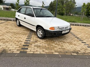 OPEL ASTRA F 1.4 SE GL