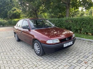 OPEL ASTRA F 1.4i GL SE