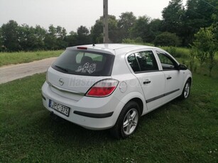 OPEL ASTRA H 1.4 Essentia