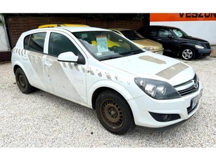 OPEL ASTRA H 1.6 Classic III KEVÉS KM. JÓ ÁLLAPOT. VEZÉRLÉS CSERE SZÜKSÉGES