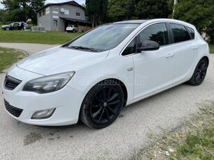 OPEL ASTRA J 1.4 T Cosmo OPC line