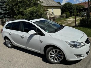 OPEL ASTRA J 1.4 T Sport NAPFÉNYTETŐ!!!