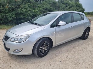 OPEL ASTRA J 1.7 CDTI Enjoy