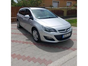 OPEL ASTRA J Sports Tourer 1.7 CDTI Cosmo Facelift! jól felszerelt! Gyönyörű állapot!