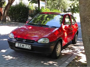 OPEL CORSA B 1.4i Sport