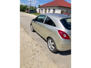 OPEL CORSA D 1.4 Enjoy