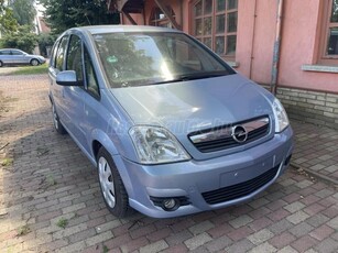 OPEL MERIVA 1.6 16V Cosmo