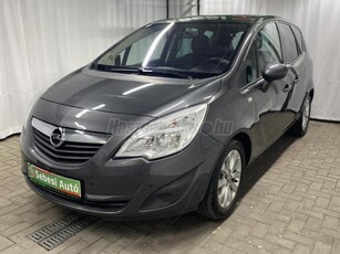 OPEL MERIVA B 1.4 T Cosmo