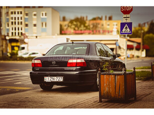 OPEL OMEGA C 3.0 V6 Sport (Automata)