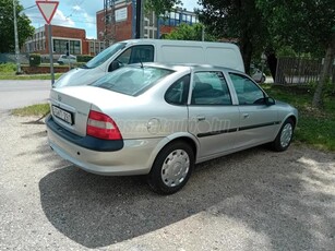 OPEL VECTRA B 2.0 16V CD 2025/05ig vizsga.új gumik.2db kulcs