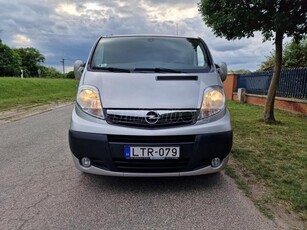 OPEL VIVARO 2.5 CDTI Tour Elegance L1H1 2.7t KLÍMA. 204 EZER KILOMÉTER. TEMPOMAT