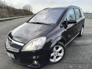 OPEL ZAFIRA B 2.2 Cosmo