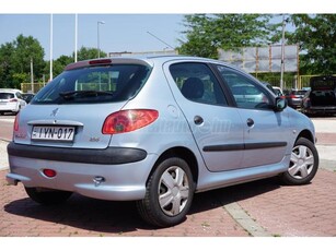 PEUGEOT 206 1.1 Presence 111940KM!MAGYARORSZÁGI!