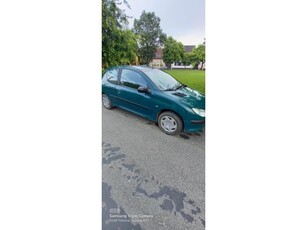 PEUGEOT 206 1.1 Profil