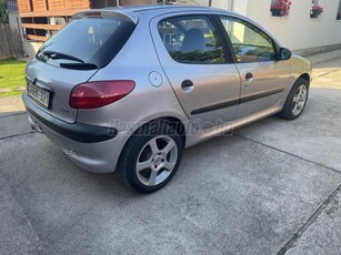 PEUGEOT 206 1.4 Mistral KLÍMA-FRISS MŰSZAKI