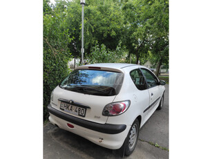 PEUGEOT 206 1.4 Presence