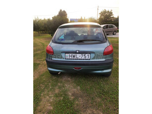 PEUGEOT 206 1.4 Presence