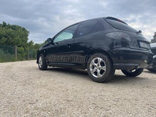 PEUGEOT 206 1.4 TRENDY