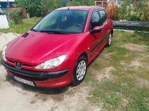 PEUGEOT 206 1.4 Trendy Plus