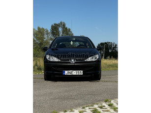 PEUGEOT 206 1.4 X-Design