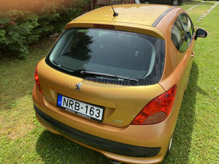 PEUGEOT 207 1.6 Sporty