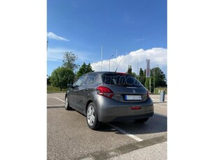 PEUGEOT 208 1.2 PureTech Style