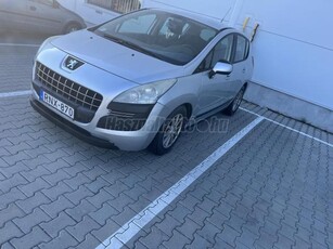 PEUGEOT 3008 1.6 HDi Premium