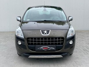 PEUGEOT 3008 2.0 HDi Allure NAVI.HEAD UP DISPLAY.DVD MULTIMÉDIA.PANORÁMA.TÁV.TARTÓ.PDC