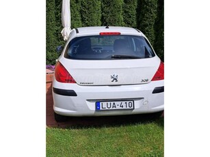 PEUGEOT 308 1.6 HDi Confort Pack