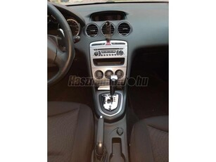 PEUGEOT 308 1.6 HDi Premium 2TR