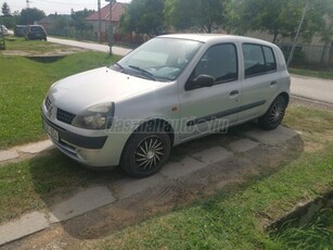 RENAULT CLIO 1.2 16V 501