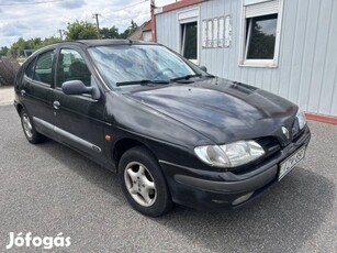 Renault Megane 1.6 RN