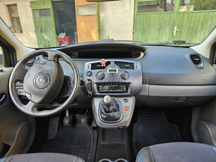 RENAULT SCENIC Scénic 1.5 dCi Dynamique